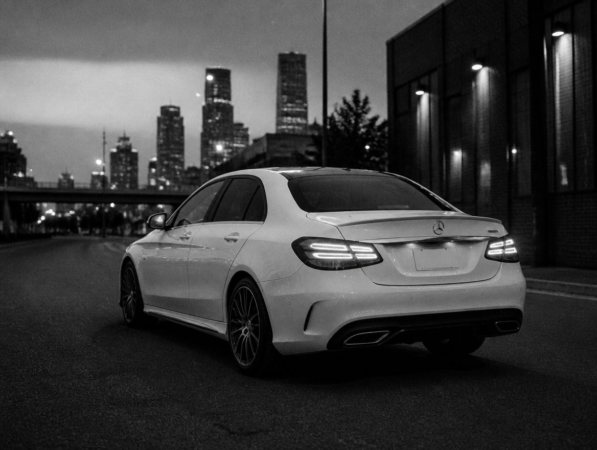 Mercedes-Benz Classe C branca entregue